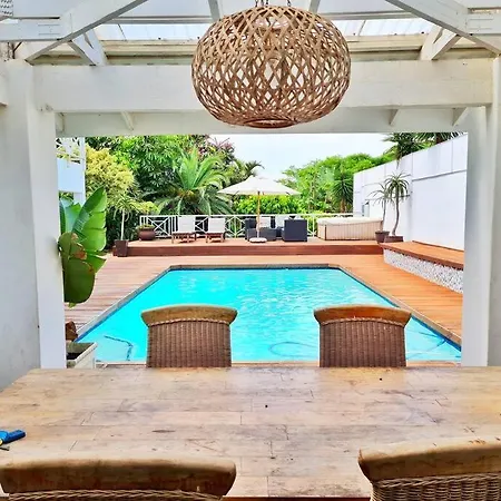 Spacious 4 Bedroom Beach House With Pool Durban Exterior photo