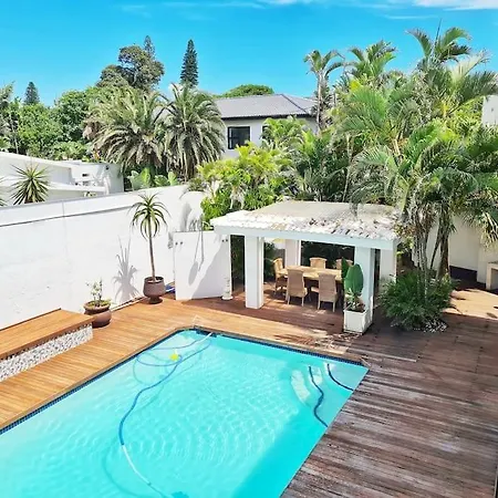 Spacious 4 Bedroom Beach House With Pool Durban Exterior photo